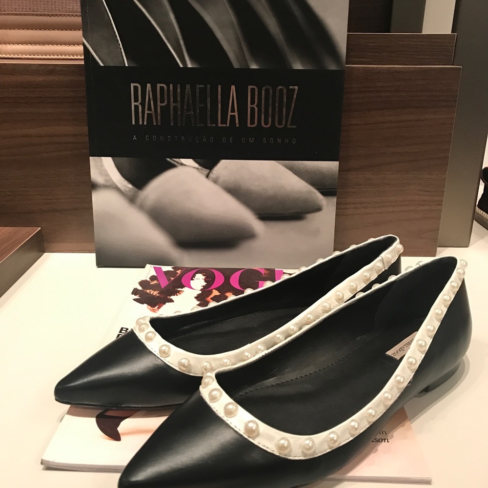 Brazilian Black/White Pointed Flat Shoe
